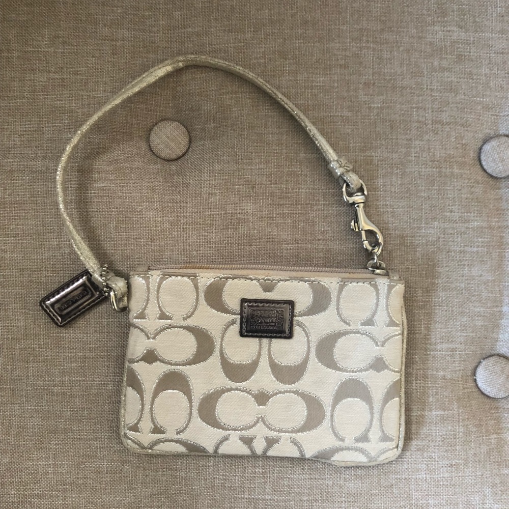 COACH AUTH Poppy Signature Sateen Lurex Wristlet